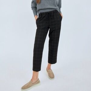 Aritzia Babaton Jimmy pants. 🖤